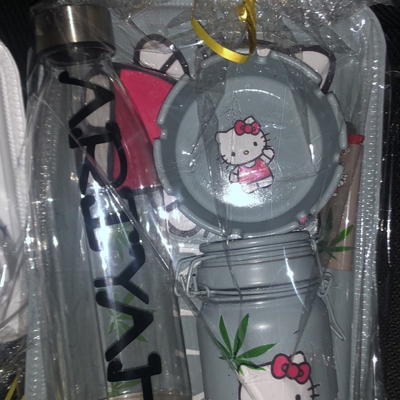 Anything custom - Picture 6 of 8